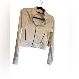NWT Vuori all the form fitness jacket WHITE Size M